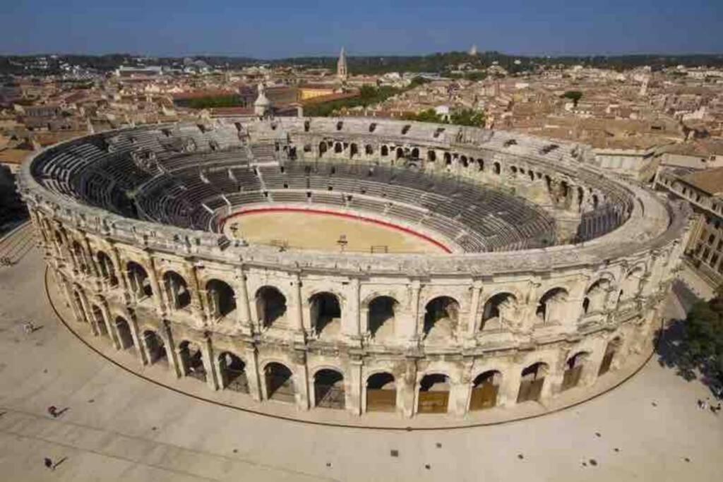 Appartement LE JAD Joli F2 proche Gare, Arènes avec terrasse privée à Nîmes Extérieur photo